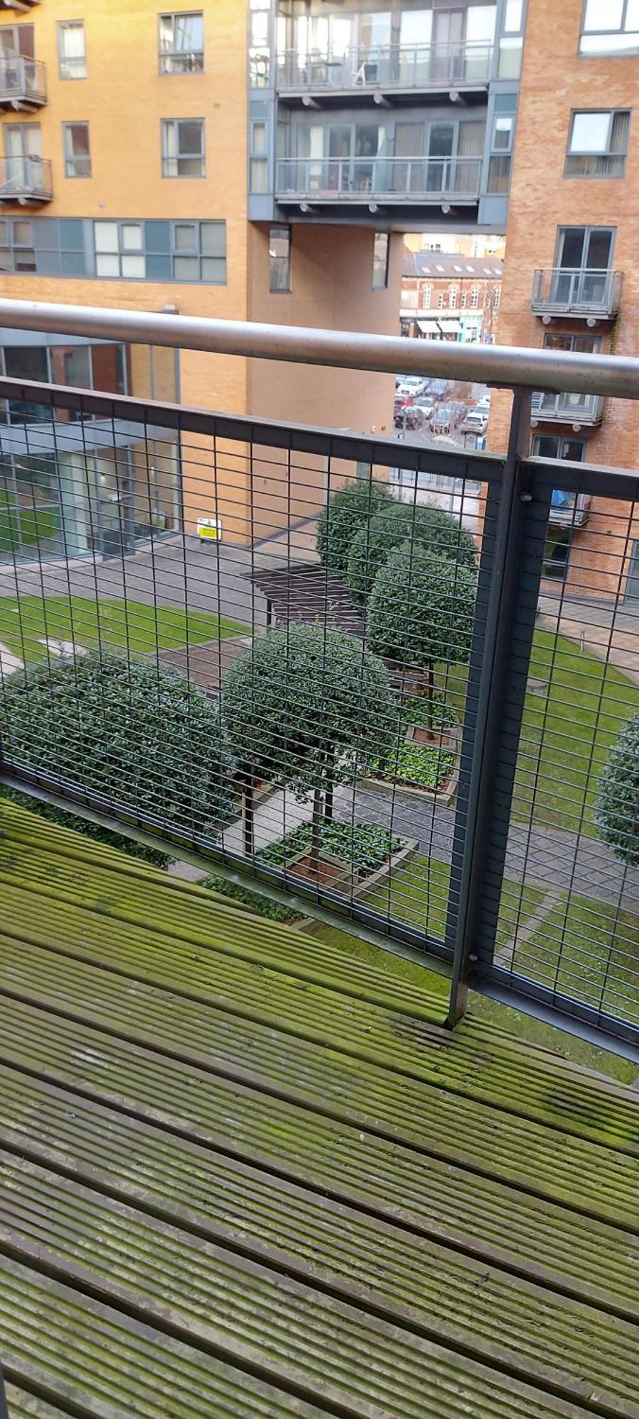 City Apartment In Great Location With A Balcony & Parking Possible - West One Sheffield Eksteriør billede