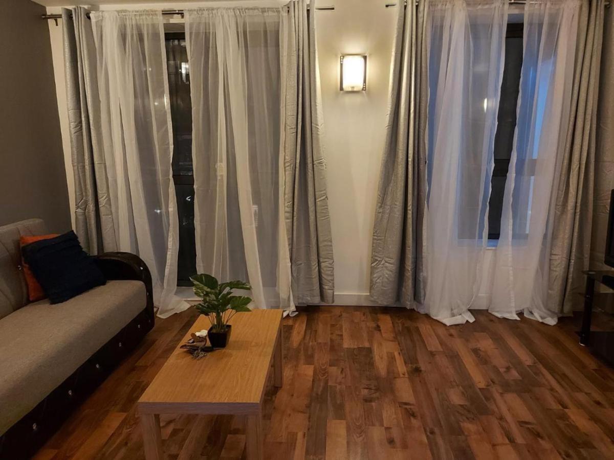 City Apartment In Great Location With A Balcony & Parking Possible - West One Sheffield Eksteriør billede
